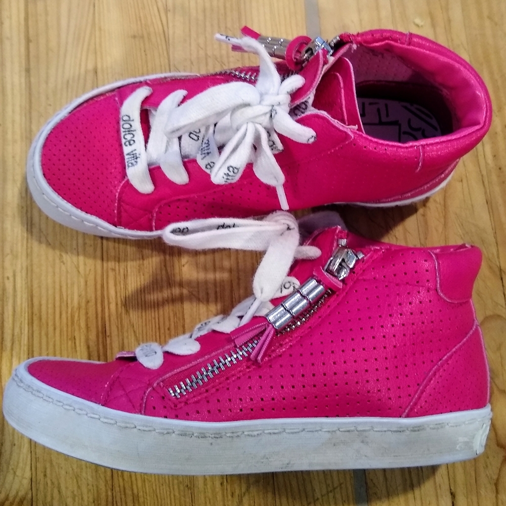 Dolce Vita toddler shoes